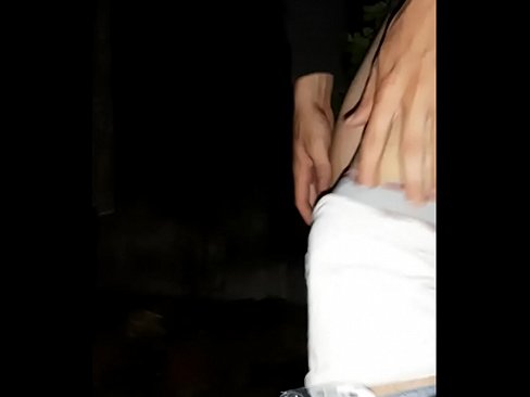 ❤️ Ҳамсояам ба девори карантини ман ҷаҳид ️❌ Суперпорно дар мо